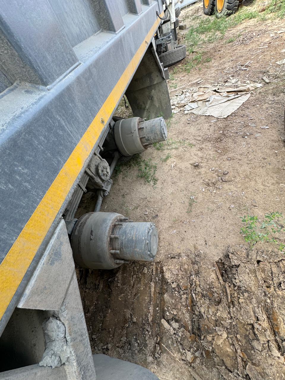 FAW J6 8x4 Самосвал 2023 г. - фото 10